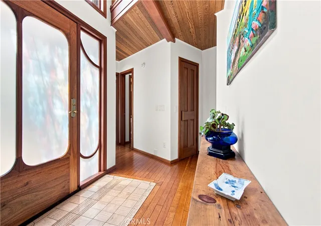 Photo 3 of Single family home for sale at 565 Chiswick Way, Cambria, CA 93428 | MLS# SC26187592 | Listing updated on 2026-09-14