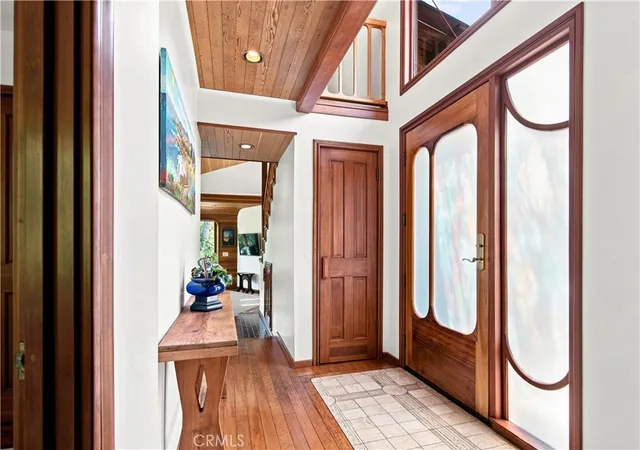Photo 4 of Single family home for sale at 565 Chiswick Way, Cambria, CA 93428 | MLS# SC26187592 | Listing updated on 2026-09-14
