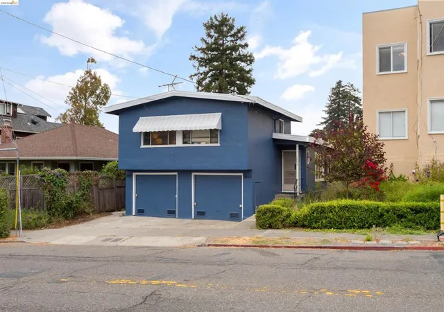 Photo 3 of Sale Pending at 1841 Cedar, Berkeley, CA 94703 | MLS# 41146917 | Listing updated on 2026-09-18
