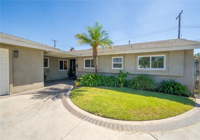 Photo 2 of Single family home for sale at 1000 Alessandro Ave, La Verne, CA 91750 | MLS# CV26186558 | Listing updated on 2026-10-07