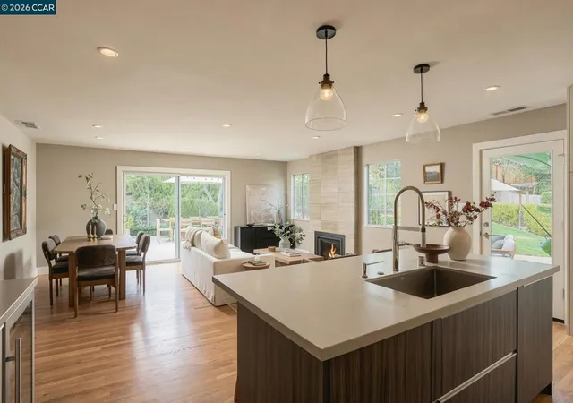 Photo 3 of Sale Pending at 1422 Novato Ct, Walnut Creek, CA 94597 | MLS# 41146926 | Listing updated on 2026-09-24