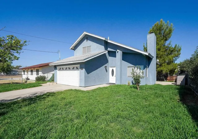 Photo 3 of Single family home for sale at 931 H St, Ramona, CA 92065 | MLS# NDP2608260 | Listing updated on 2026-09-14