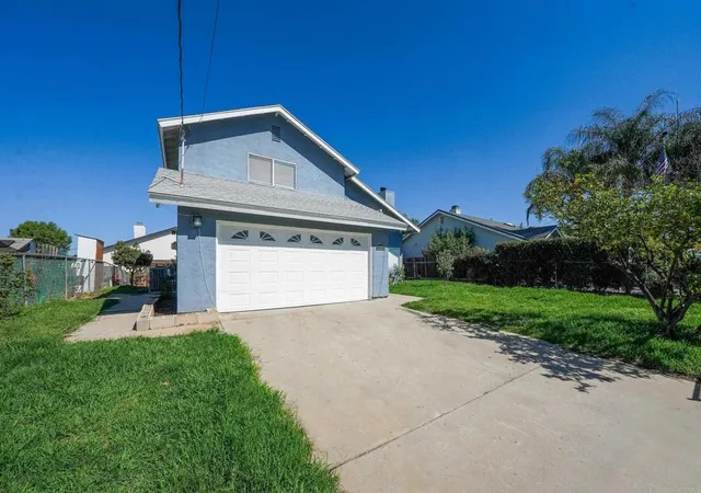 Photo 3 of Single family home for sale at 931 H St, Ramona, CA 92065 | MLS# NDP2608260 | Listing updated on 2026-09-14