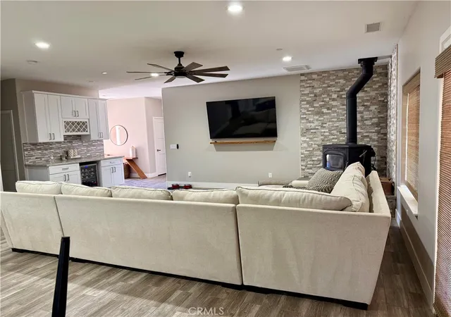 Photo 4 of Single family home for sale at 5826 Casita, Oak Hills, CA 92344 | MLS# HD26189045 | Listing updated on 2026-09-15