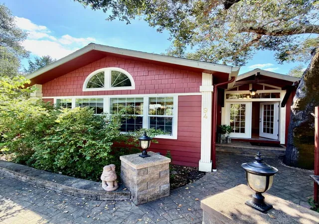 Photo 3 of Manufactured home for sale at 552 Bean Crk Rd #94, Scotts Valley, CA 95066 | MLS# ML82059813 | Listing updated on 2026-09-14