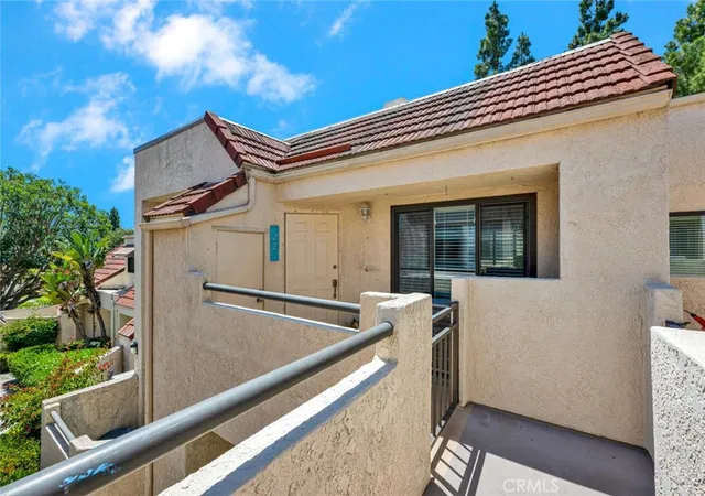 Photo 1 of Condo for sale at 22 Aruba, Laguna Niguel, CA 92677 | MLS# PW26192420 | Listing updated on 2026-09-15