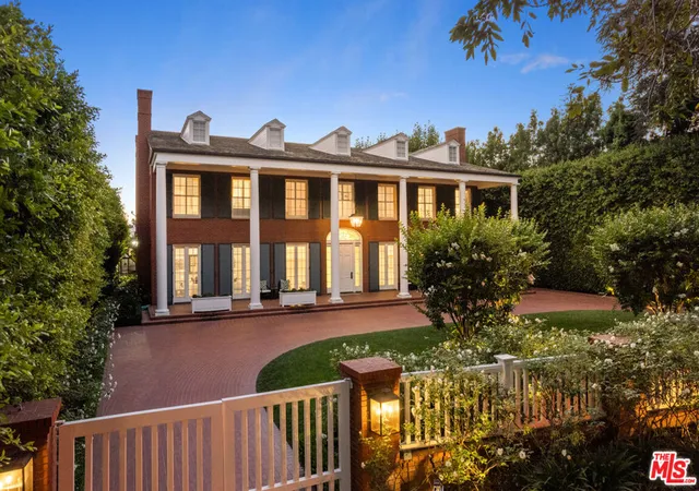 Photo 3 of Mansion for sale at 805 N Alpine Dr, Beverly Hills, CA 90210 | MLS# 26945063 | Listing updated on 2026-09-14