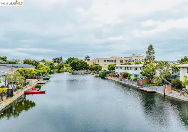 Photo 2 of Condo for sale at 2029 Otis Dr #P, Alameda, CA 94501 | MLS# 41146964 | Listing updated on 2026-10-07