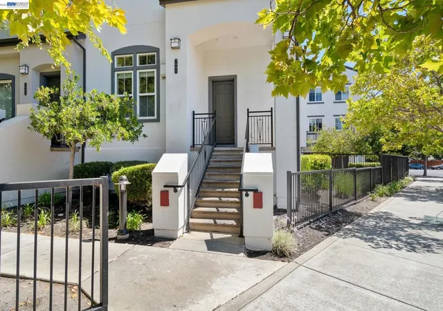 Photo 3 of Condo for sale at 7981 Bellina St, Dublin, CA 94568 | MLS# 41146974 | Listing updated on 2026-09-15