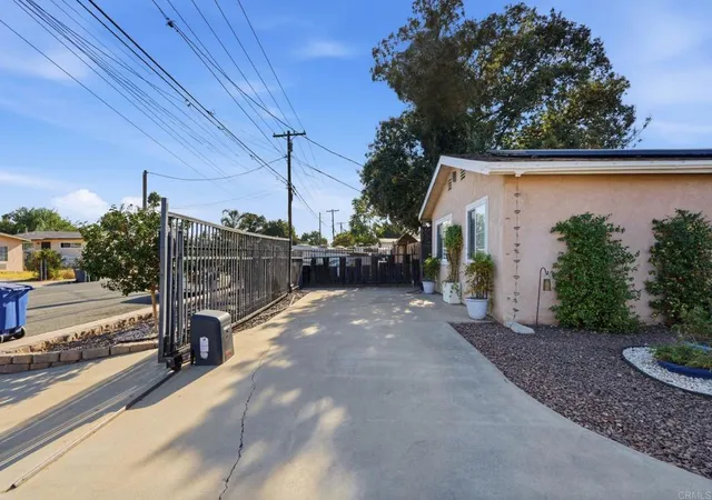 Photo 3 of Sale Pending at 1163 Marline Ave, El Cajon, CA 92021 | MLS# PTP2606685 | Listing updated on 2026-09-14