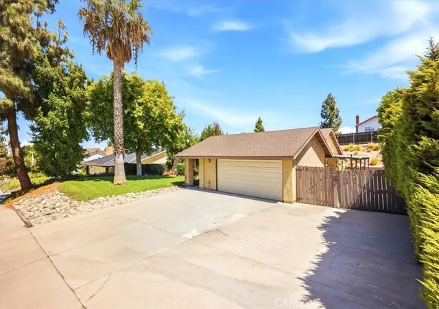 Photo 1 of Single family home for sale at 6544 Rycroft, Riverside, CA 92506 | MLS# OC26192861 | Listing updated on 2026-09-14