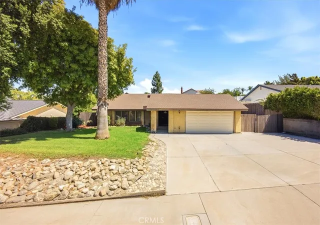 Photo 2 of Single family home for sale at 6544 Rycroft, Riverside, CA 92506 | MLS# OC26192861 | Listing updated on 2026-09-14