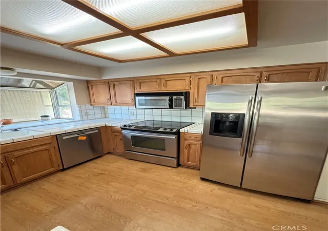 Photo 3 of Sale Pending at 1147 Mirror Lake, Merced, CA 95340 | MLS# MC26192909 | Listing updated on 2026-09-14