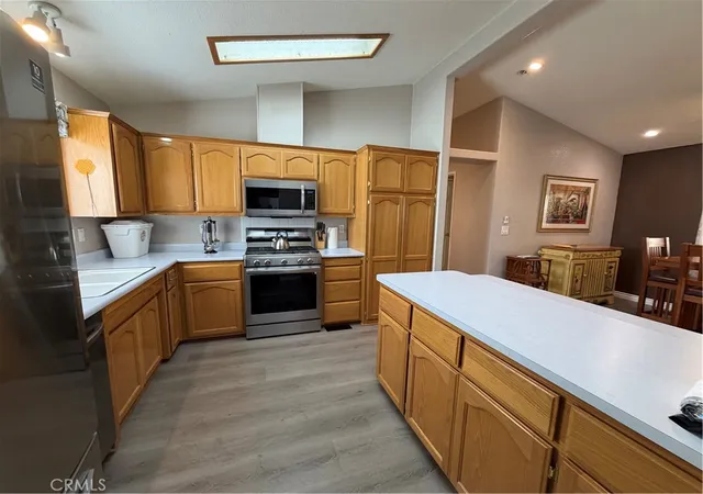 Photo 3 of Manufactured home for sale at 2692 Highland Ave #80, Highland, CA 92346 | MLS# IG26192730 | Listing updated on 2026-09-14