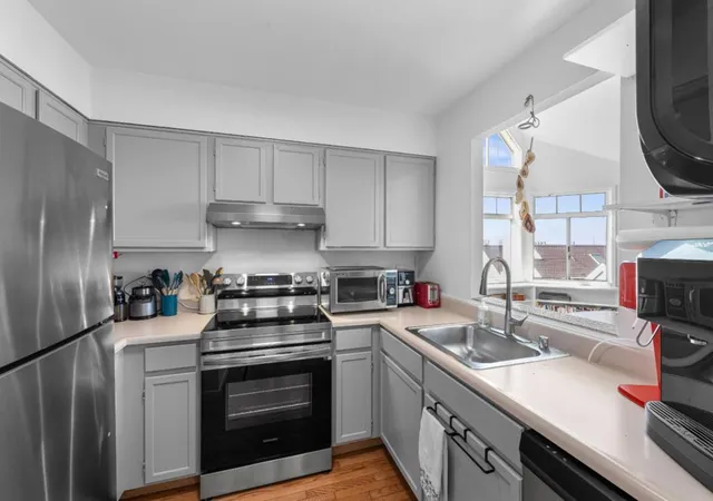 Photo 2 of Single family home for sale at 38 Rebecca Ln, San Francisco, CA 94124 | MLS# ML82059895 | Listing updated on 2026-09-16