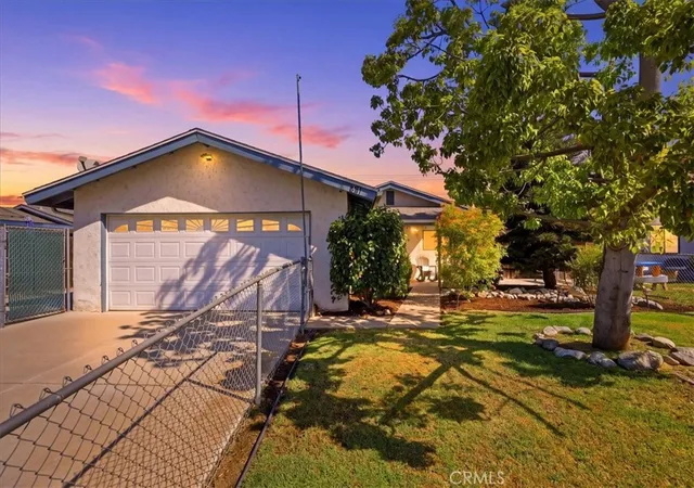 Photo 3 of Single family home for sale at 851 Garden Grv, Norco, CA 92860 | MLS# IG26192994 | Listing updated on 2026-09-15