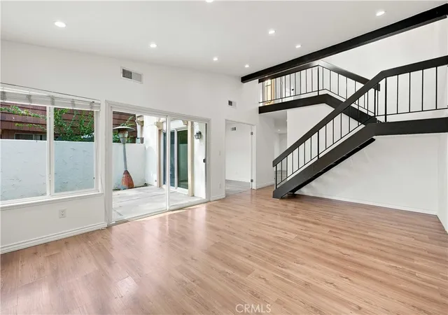 Photo 3 of Townhouse for sale at 10120 Larwin Ave #3, Chatsworth, CA 91311 | MLS# SR26190130 | Listing updated on 2026-09-14