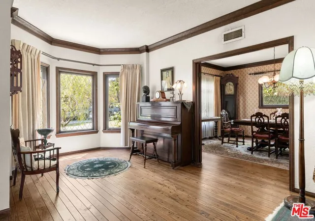 Photo 2 of Single family home for sale at 739 24th Street, Santa Monica, CA 90402 | MLS# 26918413 | Listing updated on 2026-09-15