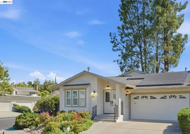 Photo 1 of Single family home for sale at 2122 Wilmington Dr, Walnut Creek, CA 94596 | MLS# 41147036 | Listing updated on 2026-09-15