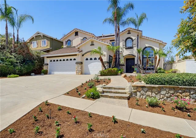 Photo 3 of Single family home for sale at 2664 Scenic Crst Ln, Corona, CA 92881 | MLS# OC26191188 | Listing updated on 2026-09-14