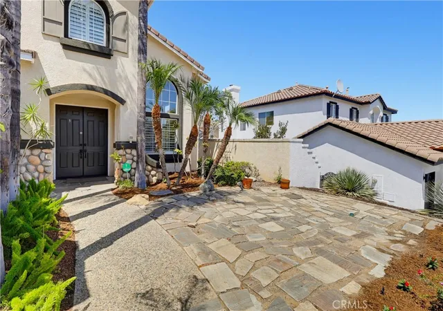 Photo 4 of Single family home for sale at 2664 Scenic Crst Ln, Corona, CA 92881 | MLS# OC26191188 | Listing updated on 2026-09-14