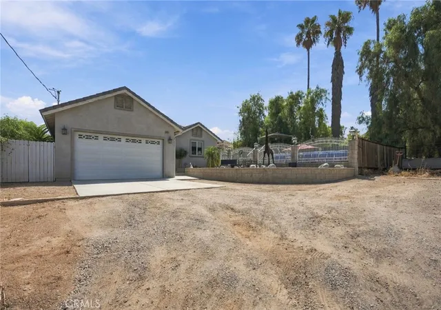 Photo 3 of Single family home for sale at 19910 Heavern Ct, Perris, CA 92570 | MLS# IV26193566 | Listing updated on 2026-10-04