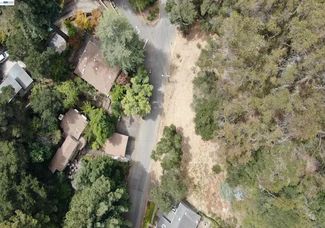 Photo 3 of Land for sale at 0 Gouldin Rd, Oakland, CA 94611 | MLS# 41147087 | Listing updated on 2026-09-15