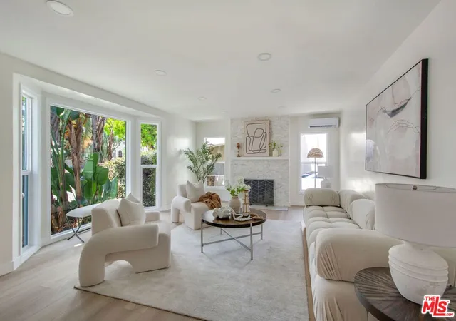 Photo 3 of Single family home for sale at 4248 Mcclung Dr, Los Angeles, CA 90008 | MLS# 26966213 | Listing updated on 2026-09-15