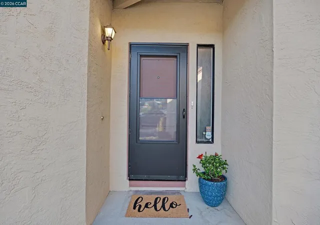 Photo 3 of Townhouse for sale at 35 Sapphire Ct, Hercules, CA 94547 | MLS# 41147116 | Listing updated on 2026-09-17