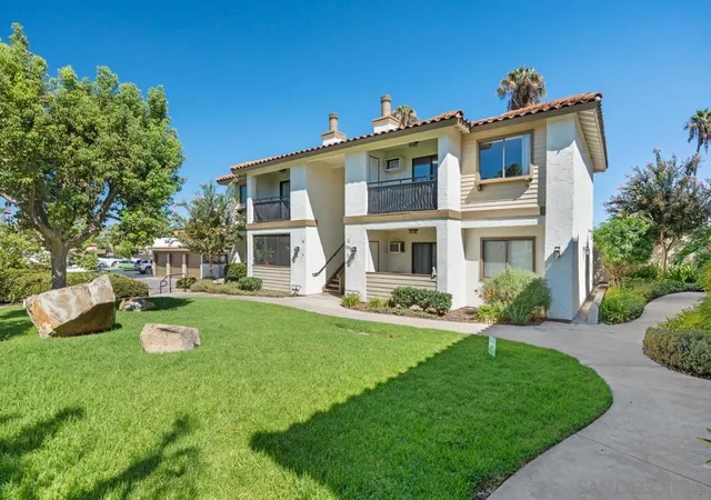 Photo 3 of Condo for sale at 1009 S Sunshine #D, El Cajon, CA 92020 | MLS# 260021667SD | Listing updated on 2026-09-14