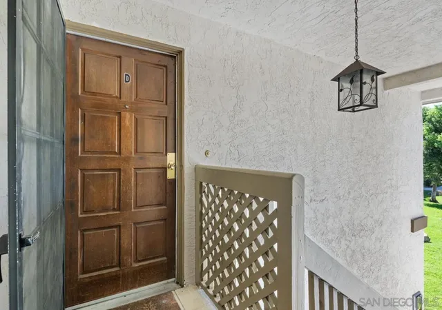 Photo 3 of Condo for sale at 1009 S Sunshine #D, El Cajon, CA 92020 | MLS# 260021667SD | Listing updated on 2026-09-14