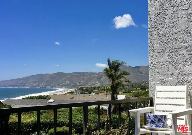 Condo for sale at 6772 Shearwater Ln, Malibu, CA 90265 | MLS# 26973673