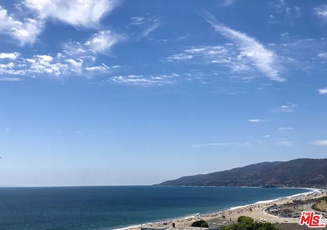 Photo 3 of Condo for sale at 6772 Shearwater Ln, Malibu, CA 90265 | MLS# 26973673 | Listing updated on 2026-09-14