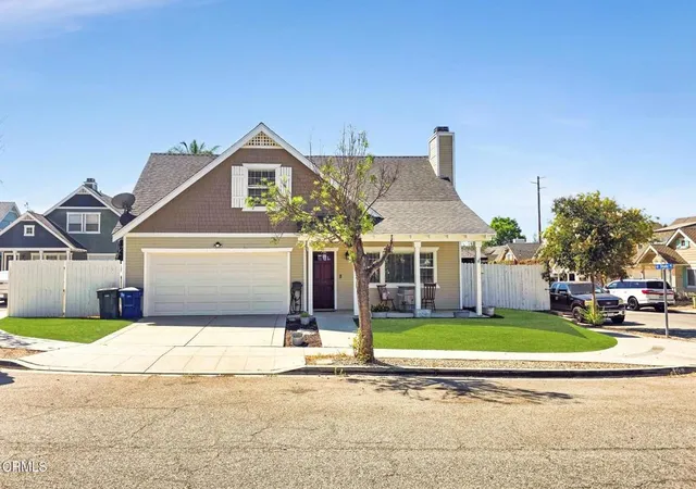 Photo 2 of Single family home for sale at 675 Ash Cir, Fillmore, CA 93015 | MLS# V1-38560 | Listing updated on 2026-09-21
