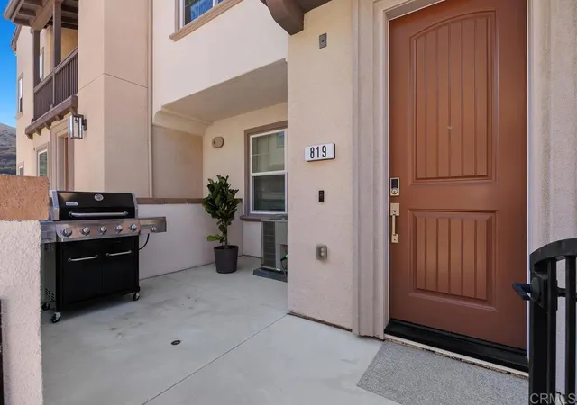 Photo 4 of Condo for sale at 819 Blackstone Dr, San Marcos, CA 92078 | MLS# NDP2608332 | Listing updated on 2026-09-15