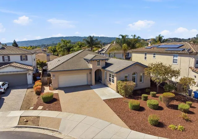 Photo 1 of Sale Pending at 1220 Okeefe Ct, Gilroy, CA 95020 | MLS# ML82060094 | Listing updated on 2026-09-14