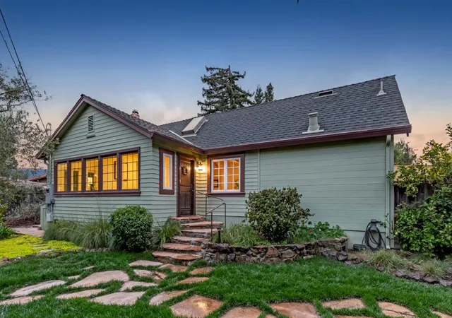 Sale Pending at 232 Highland Ter, Woodside, CA 94062 | MLS# ML82060102 | Listing updated on 2026-09-15