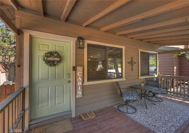Photo 2 of Single family home for sale at 327 Wabash, Sugarloaf, CA 92386 | MLS# IG26194378 | Listing updated on 2026-09-14