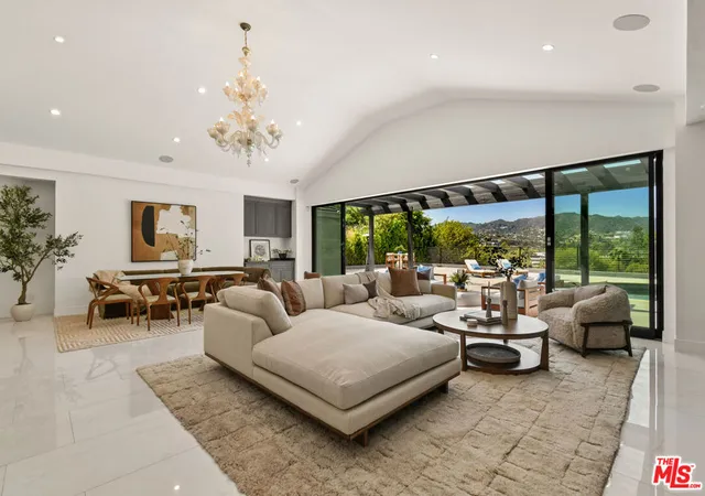 Photo 1 of Single family home for sale at 4423 Bergamo Dr, Encino, CA 91436 | MLS# 26921719 | Listing updated on 2026-09-15