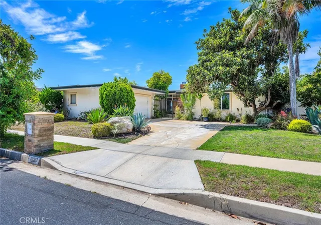 Photo 2 of Single family home for sale at 30327 Via Cambron, Rancho Palos Verdes, CA 90275 | MLS# PV26190705 | Listing updated on 2026-09-15