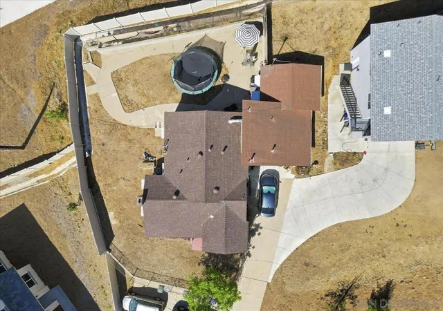Listing Photo 4 - Condo for sale in building located at 3860 62 American Ave, La Mesa, CA 91941
