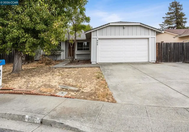 Photo 3 of Single family home for sale at 905 Heron Dr, Suisun City, CA 94585 | MLS# 41147198 | Listing updated on 2026-09-14