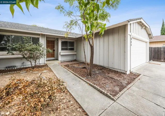 Photo 4 of Single family home for sale at 905 Heron Dr, Suisun City, CA 94585 | MLS# 41147198 | Listing updated on 2026-09-14