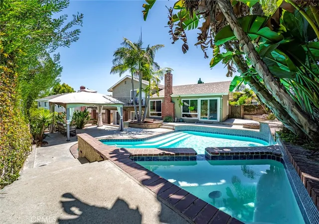 Photo 4 of Single family home for sale at 24686 Venablo, Mission Viejo, CA 92691 | MLS# OC26193971 | Listing updated on 2026-09-14