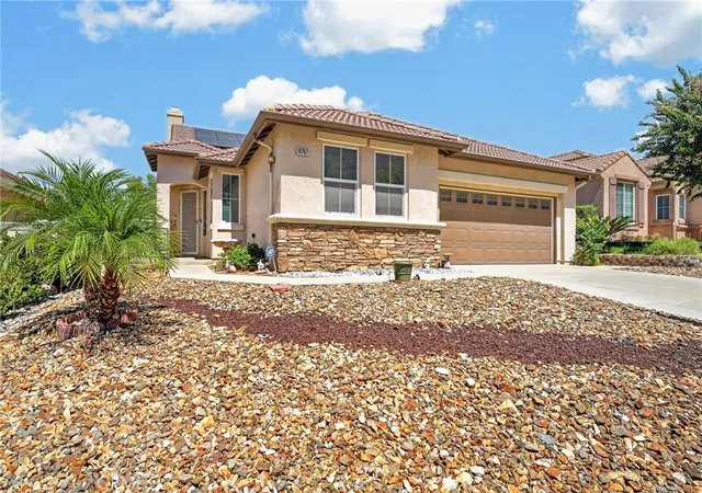 Photo 4 of Sale Pending at 14707 Grandview Dr, Moreno Valley, CA 92555 | MLS# IV26193936 | Listing updated on 2026-09-15