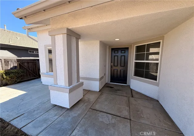 Photo 2 of Single family home for sale at 1392 Oak Hvn, Hemet, CA 92545 | MLS# IV26193217 | Listing updated on 2026-09-14