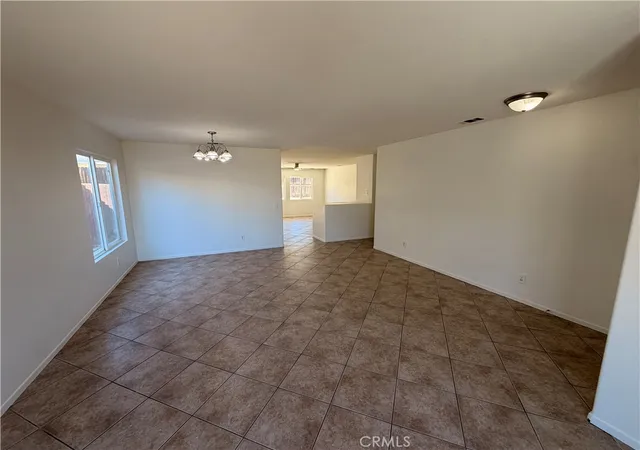 Photo 3 of Single family home for sale at 1392 Oak Hvn, Hemet, CA 92545 | MLS# IV26193217 | Listing updated on 2026-09-14