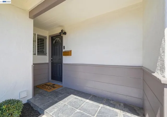Photo 4 of Sale Pending at 3747 Independence Rd, Fremont, CA 94538 | MLS# 41147247 | Listing updated on 2026-09-17