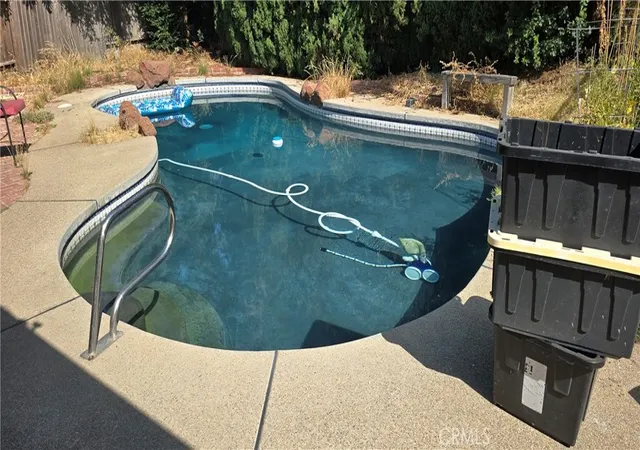 Photo 4 of Single family home for sale at 5609 Spring Crk, Elk Grove, CA 95758 | MLS# OC26194798 | Listing updated on 2026-09-14