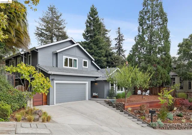 Photo 1 of Sale Pending at 626 Caldwell Rd, Oakland, CA 94611 | MLS# 41147254 | Listing updated on 2026-09-15